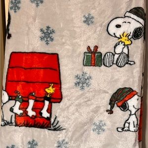 Peanuts Snoopy and Woodstock Christmas Cheer Throw Blanket Berkshire